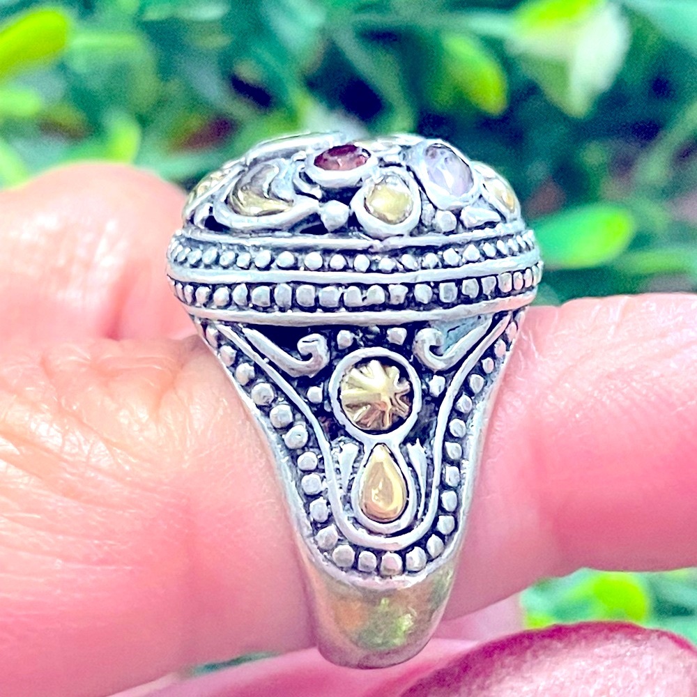 ❗️FINAL PRICE❗️18K Yellow Gold Details and 925 Sterling Silver Dome Ring - Picture 9 of 11